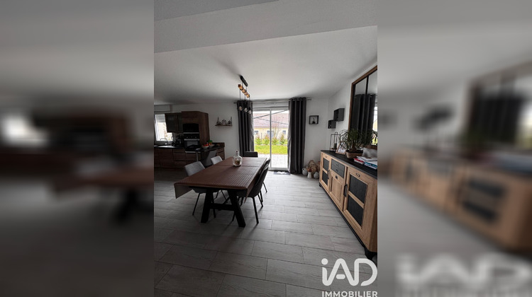 Ma-Cabane - Vente Maison La Chapelle-du-Noyer, 115 m²