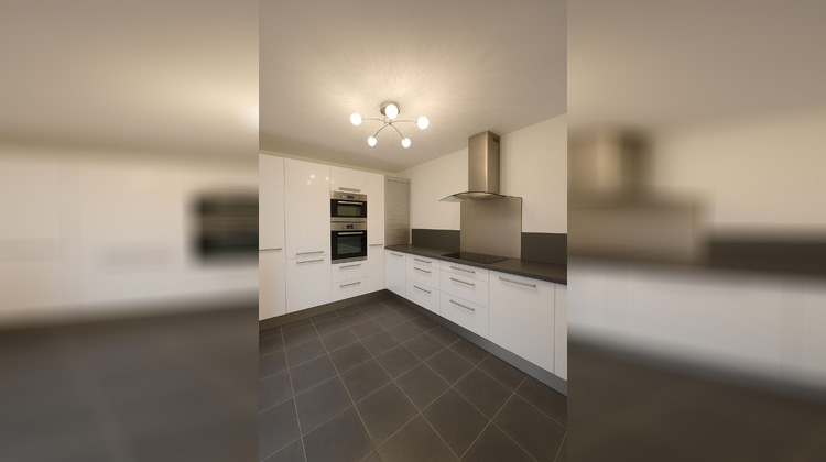 Ma-Cabane - Vente Maison LA CHAPELLE-EN-SERVAL, 105 m²