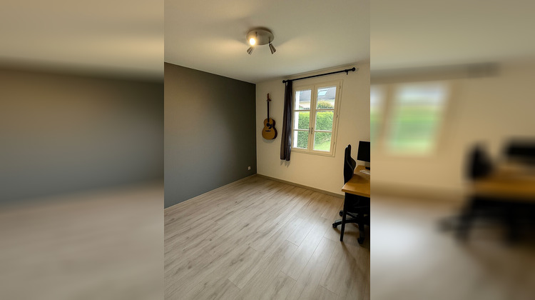 Ma-Cabane - Vente Maison LA CHAPELLE-EN-SERVAL, 105 m²