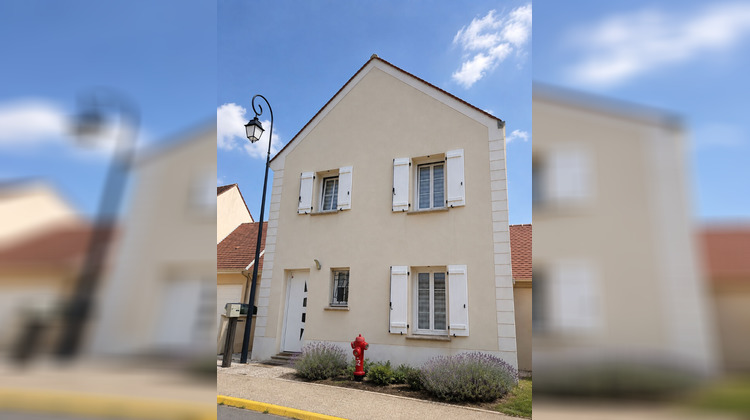 Ma-Cabane - Vente Maison LA CHAPELLE-EN-SERVAL, 88 m²