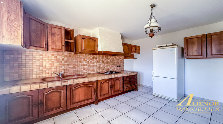 Ma-Cabane - Vente Maison LA CHAPELLE-GONAGUET, 92 m²