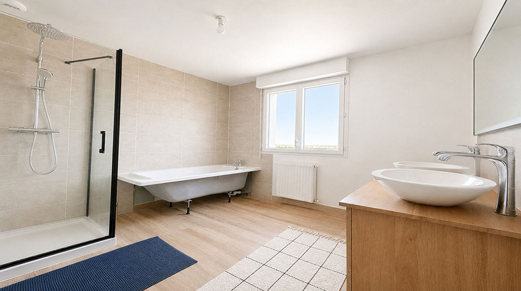 Ma-Cabane - Vente Maison LA CHAPELLE-HEULIN, 102 m²