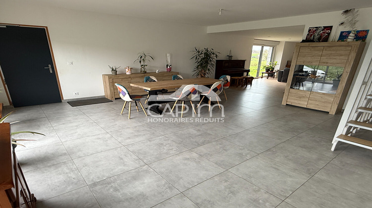 Ma-Cabane - Vente Maison LA CHAPELLE-JANSON, 164 m²