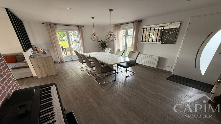 Ma-Cabane - Vente Maison LA CHAPELLE-JANSON, 115 m²
