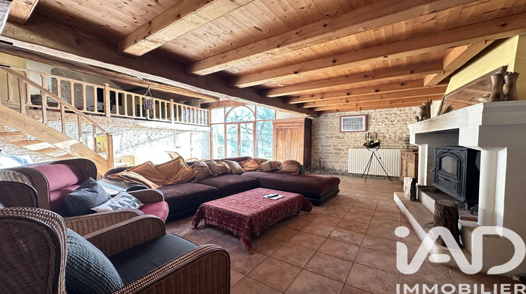 Ma-Cabane - Vente Maison La Chapelle-Pouilloux, 202 m²