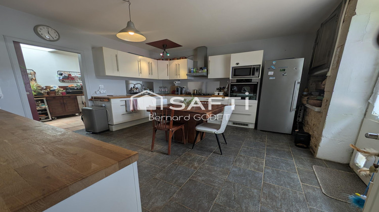 Ma-Cabane - Vente Maison La Chapelle-Pouilloux, 274 m²