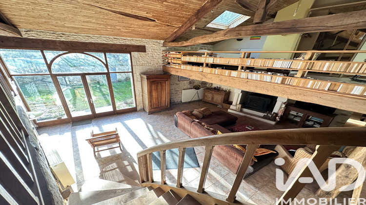 Ma-Cabane - Vente Maison La Chapelle-Pouilloux, 202 m²