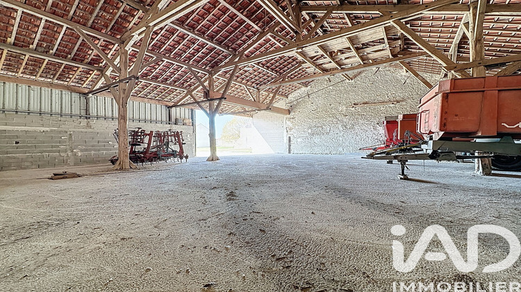 Ma-Cabane - Vente Maison La Chapelle-Rablais, 500 m²