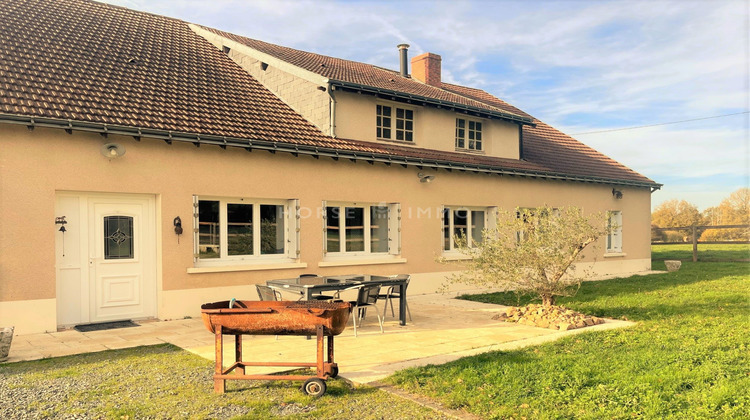 Ma-Cabane - Vente Maison La Chapelle-Saint-Laud, 134 m²
