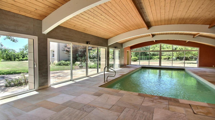 Ma-Cabane - Vente Maison LA CHAPELLE SAINT LAUD, 244 m²