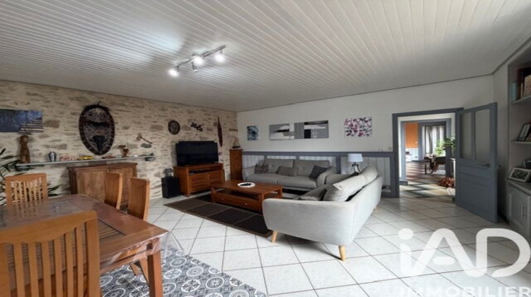 Ma-Cabane - Vente Maison La Chapelle-Saint-Laurent, 224 m²