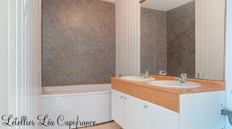 Ma-Cabane - Vente Maison LA CHAPELLE SAINT LAURENT, 129 m²