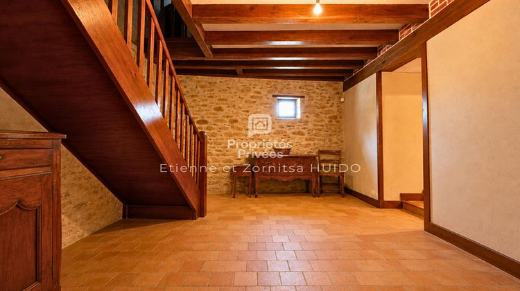 Ma-Cabane - Vente Maison LA CHAPELLE SAINT LAURIAN, 370 m²