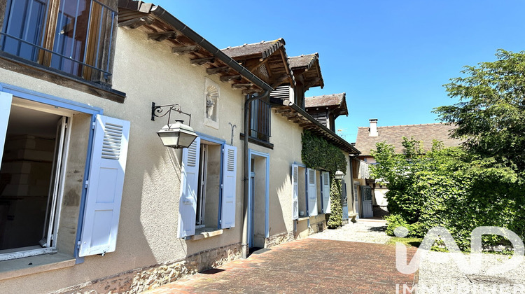 Ma-Cabane - Vente Maison La Chapelle-Saint-Luc, 245 m²