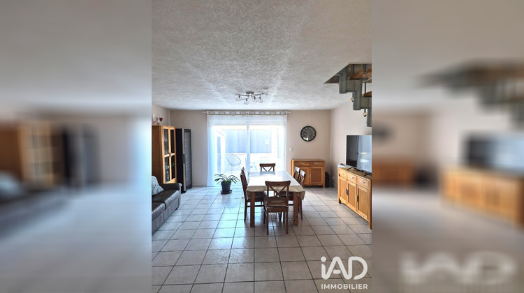 Ma-Cabane - Vente Maison La Chapelle-Saint-Luc, 78 m²