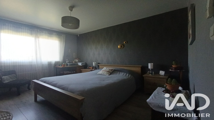 Ma-Cabane - Vente Maison La Chapelle-Saint-Ursin, 93 m²