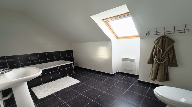 Ma-Cabane - Vente Maison LA CHAPELLE-SUR-ERDRE, 91 m²