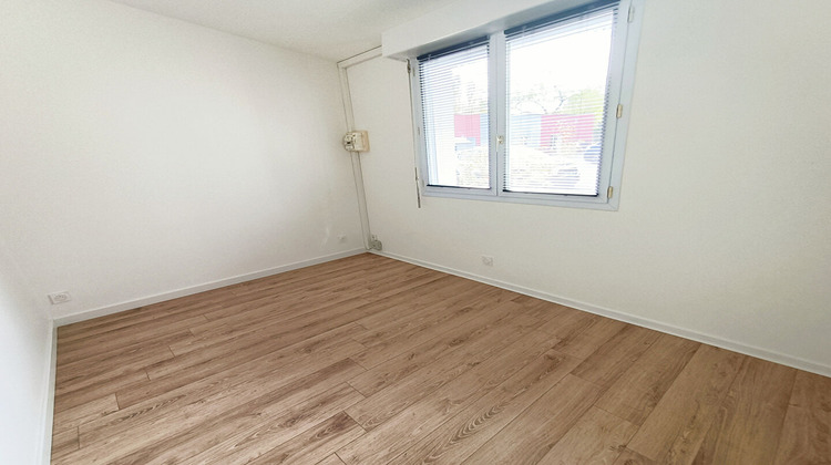 Ma-Cabane - Vente Maison LA CHAPELLE-SUR-ERDRE, 50 m²