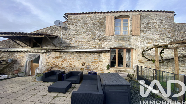 Ma-Cabane - Vente Maison La Chapelle-Thémer, 296 m²