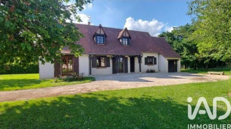 Ma-Cabane - Vente Maison La Chapelle-Vendômoise, 190 m²