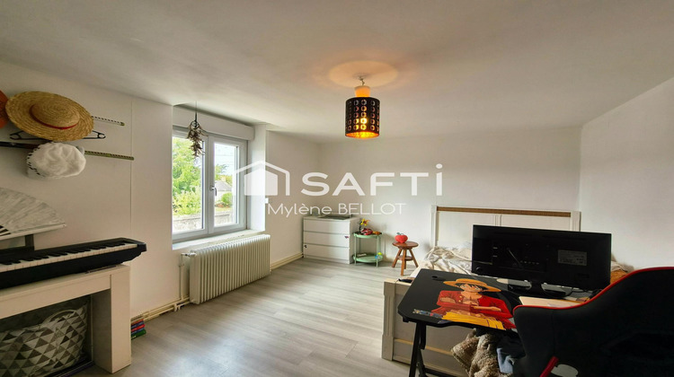 Ma-Cabane - Vente Maison La Chapelle-Vendomoise, 190 m²