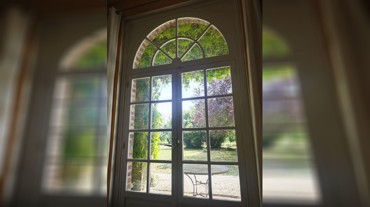 Ma-Cabane - Vente Maison La Chartre-sur-le-Loir, 329 m²