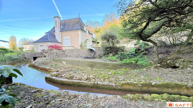 Ma-Cabane - Vente Maison La Chartre-sur-le-Loir, 257 m²