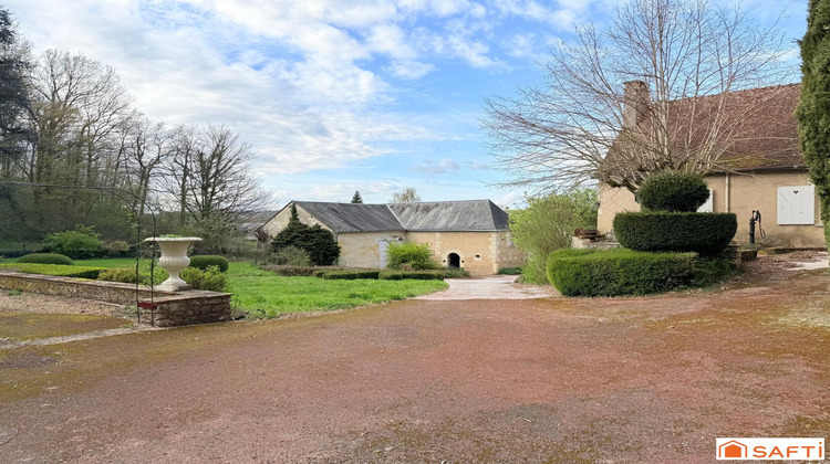 Ma-Cabane - Vente Maison La Chartre-sur-le-Loir, 257 m²