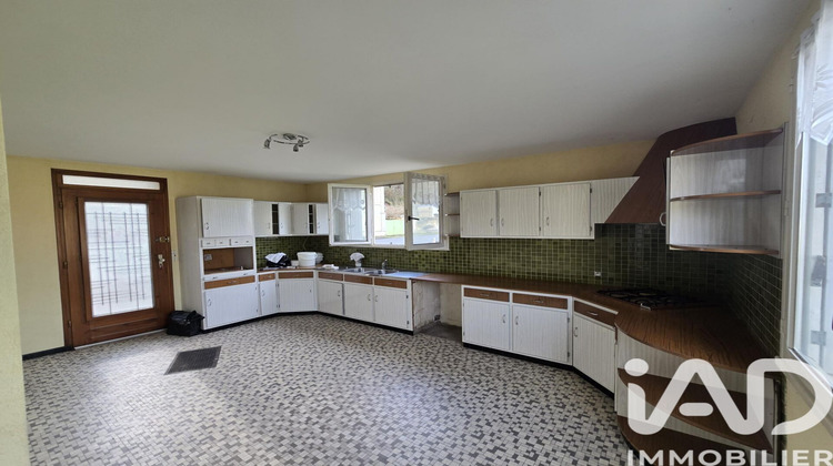 Ma-Cabane - Vente Maison La Chartre-sur-le-Loir, 134 m²