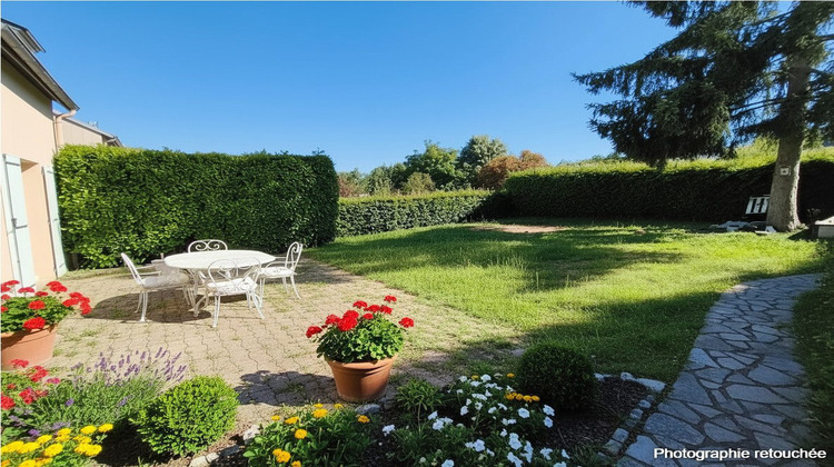 Ma-Cabane - Vente Maison La Chartre-sur-le-Loir, 84 m²