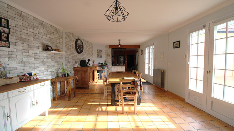 Ma-Cabane - Vente Maison La Châtaigneraie, 154 m²