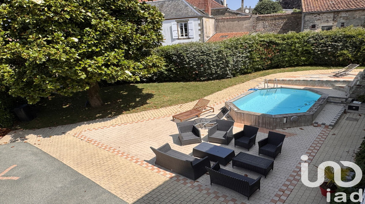 Ma-Cabane - Vente Maison La Châtaigneraie, 284 m²