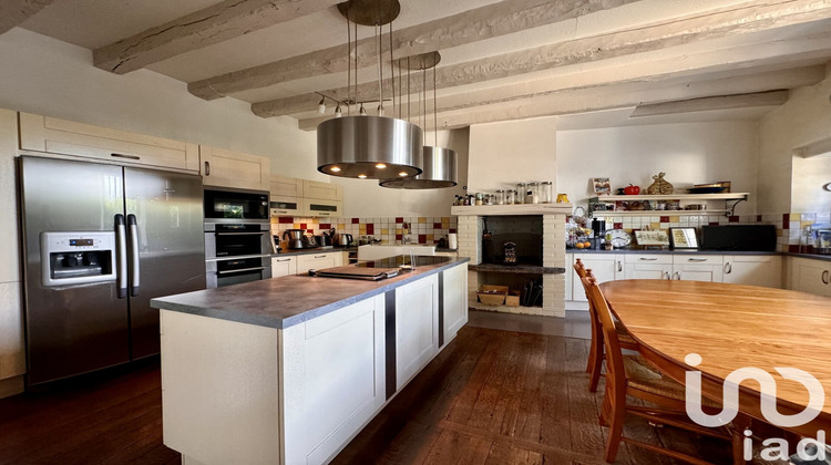 Ma-Cabane - Vente Maison La Châtaigneraie, 284 m²