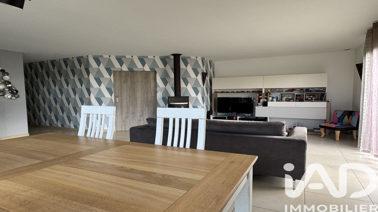 Ma-Cabane - Vente Maison La Châtaigneraie, 102 m²