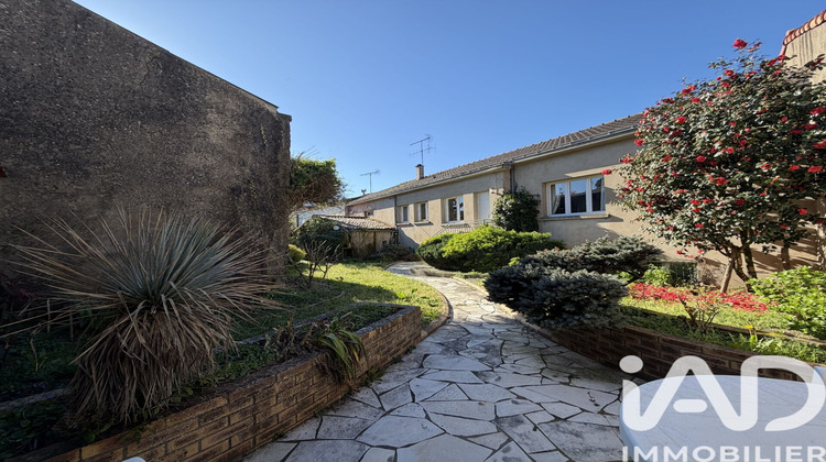 Ma-Cabane - Vente Maison La Châtaigneraie, 186 m²