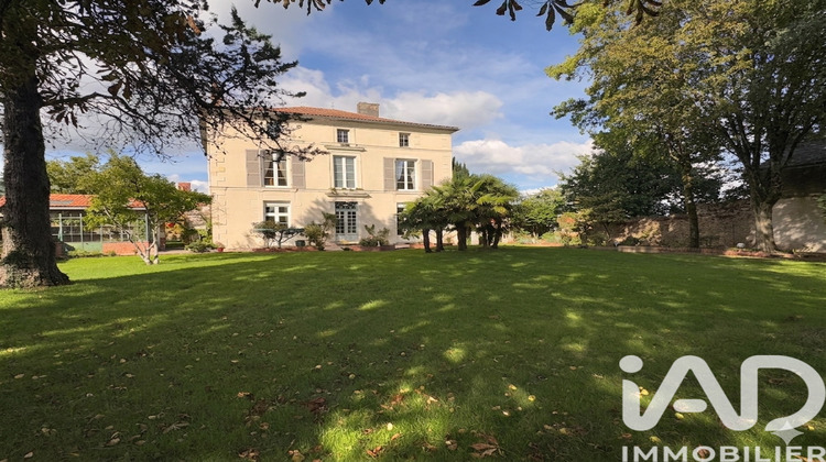 Ma-Cabane - Vente Maison La Châtaigneraie, 270 m²