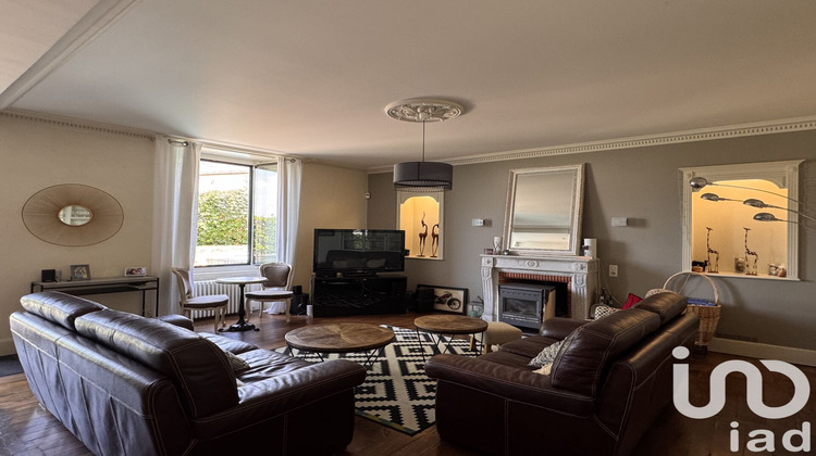 Ma-Cabane - Vente Maison La Châtaigneraie, 284 m²