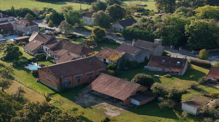 Ma-Cabane - Vente Maison LA CHATRE, 154 m²