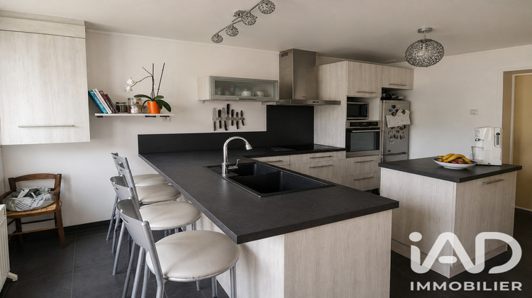 Ma-Cabane - Vente Maison La Chaussée-d'Ivry, 96 m²