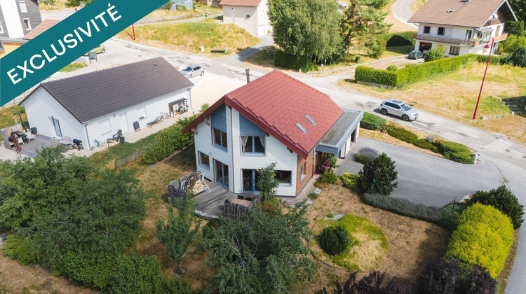 Ma-Cabane - Vente Maison La Chaux-du-Dombief, 140 m²