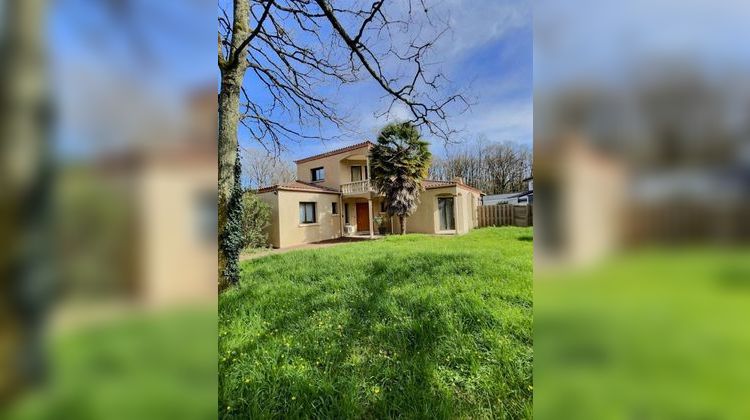 Ma-Cabane - Vente Maison LA CHEVROLIERE, 163 m²