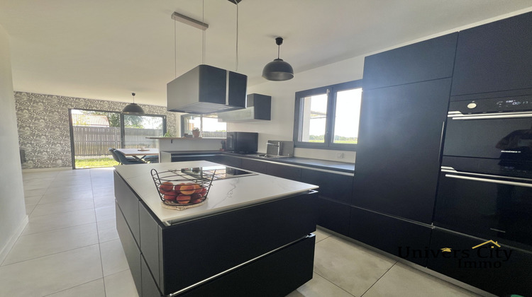 Ma-Cabane - Vente Maison La Chevrolière, 95 m²
