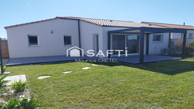 Ma-Cabane - Vente Maison La Copechagniere, 108 m²