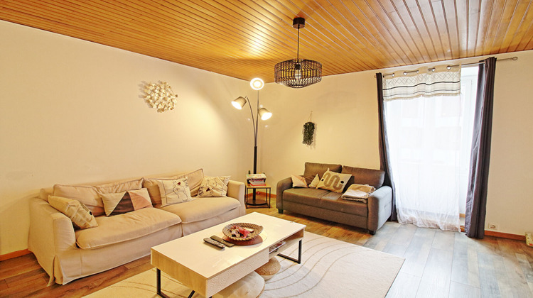 Ma-Cabane - Vente Maison LA COTE-SAINT-ANDRE, 137 m²