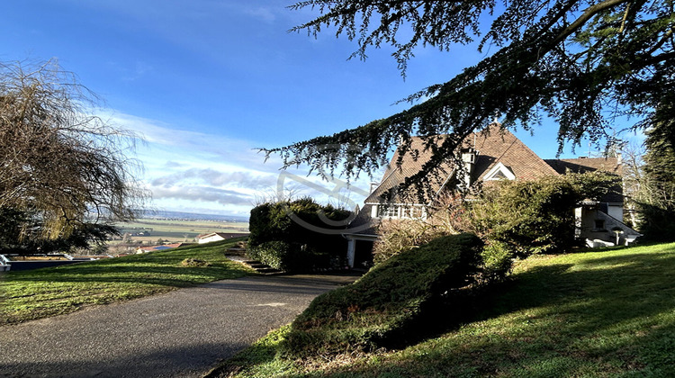 Ma-Cabane - Vente Maison LA COTE-SAINT-ANDRE, 250 m²