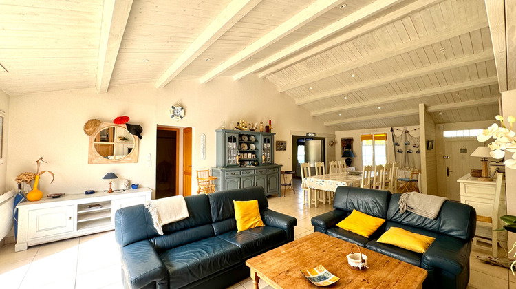 Ma-Cabane - Vente Maison LA COUARDE-SUR-MER, 133 m²