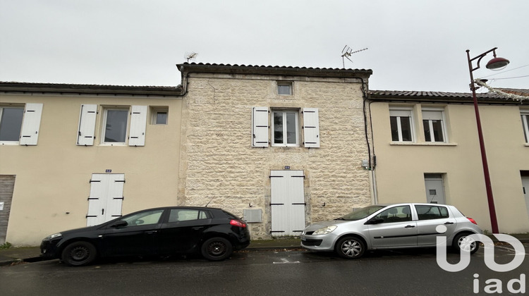 Ma-Cabane - Vente Maison La Couronne, 67 m²