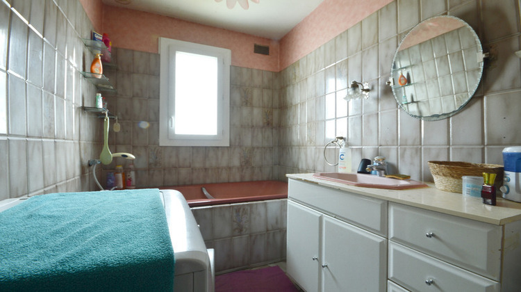 Ma-Cabane - Vente Maison LA COURONNE, 70 m²