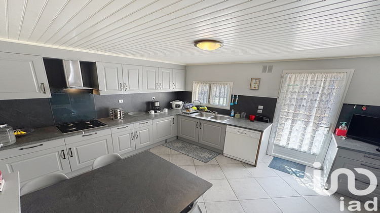 Ma-Cabane - Vente Maison La Couronne, 181 m²