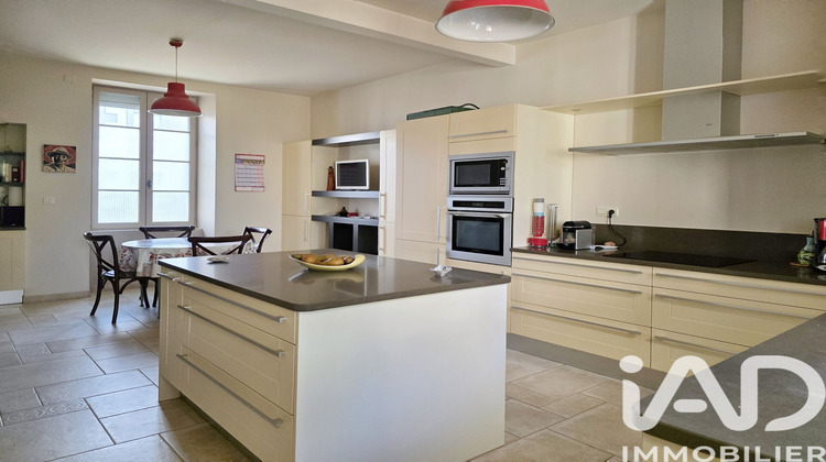 Ma-Cabane - Vente Maison La Couronne, 380 m²